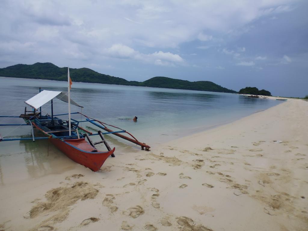 Tapik Beach Park Guest House El Nido Esterno foto