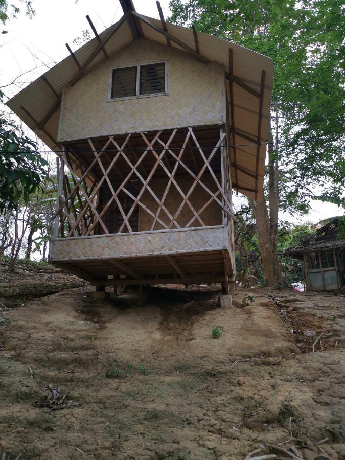 Tapik Beach Park Guest House El Nido Esterno foto