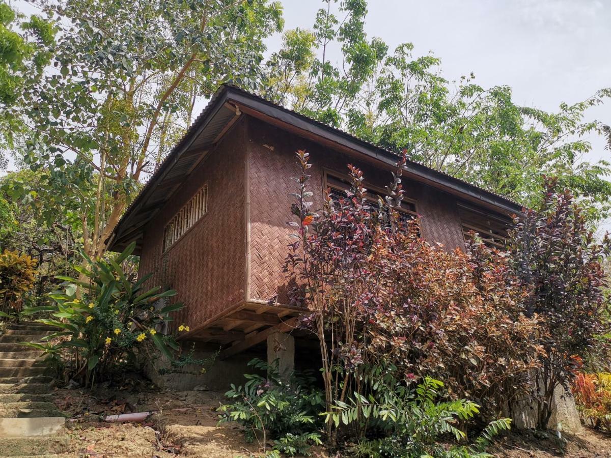 Tapik Beach Park Guest House El Nido Esterno foto